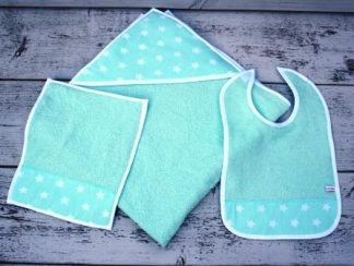 Geboortepakket met badcape en spuugdoek – Textielfeest