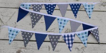 Discriminatie Alternatief voorstel walgelijk Mini slinger met 20 vlaggetjes in kobaltblauw grijs en lichtblauw! –  Textielfeest