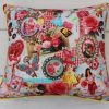 Vrolijke kussens met hertjes in het rood of met vrolijke vintage look- SALE - Afbeelding 2