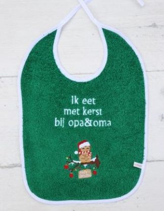 Kerst slab groen met uiltje op een winterse tak om bij opa en oma te eten