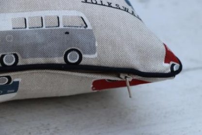 Kuusens met VW busjes in rood/blauw/grijs/groen in diverse maten - Afbeelding 4