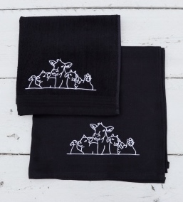 Keukenhanddoek en theedoek zwart met een tekening van boerderij dieren