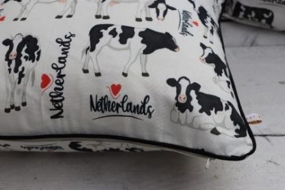 Hollandse koeien kussens, ook leuk te combineren met de klompen kussens (laatste exemplaren) - Afbeelding 4