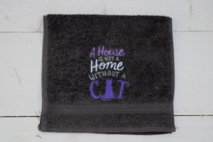 Gastendoekje donkergrijs voor een huis met een kat "A house is not a home without a cat"