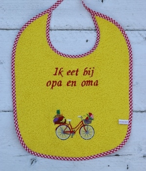 Slab geel met vrolijke fiets met fruit en tekst Ik eet bij opa en oma