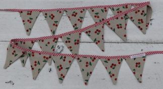 Mini slingertje met kersen -18 vlaggetjes