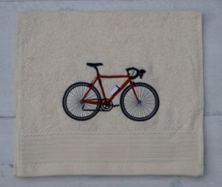 Gastendoekje ecru met een terra kleur racefiets