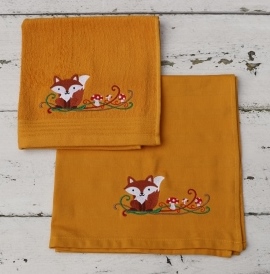 Keukenhanddoek en theedoek okergeel met vos en paddestoeltjes