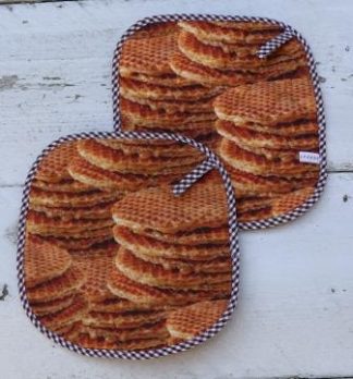 Pannenlappen met stroopwafels