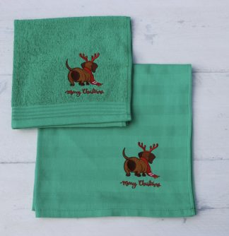 Keukenhanddoek en theedoek groen met een kerst teckel kontje