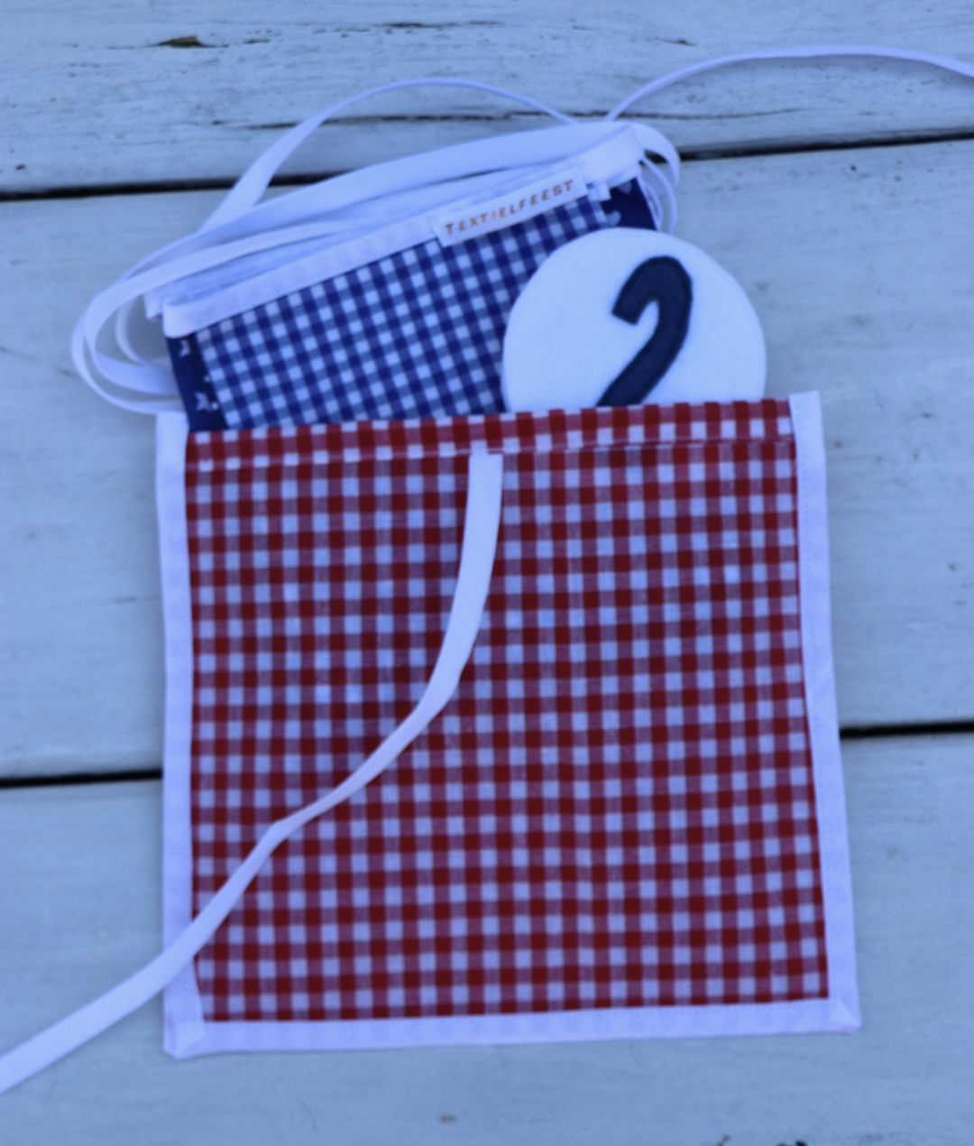 Vierkanten stoffen slinger in blauw met stippen/ruiten/sterren met de naam , verwisselbare leeftijd en jaar - Afbeelding 12