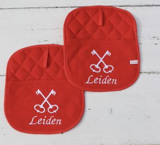 Leidse rode pannenlappen met de Leidse sleutels