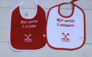 Rode of witte slab voor de allereerste 3 oktoberrr of 3 october